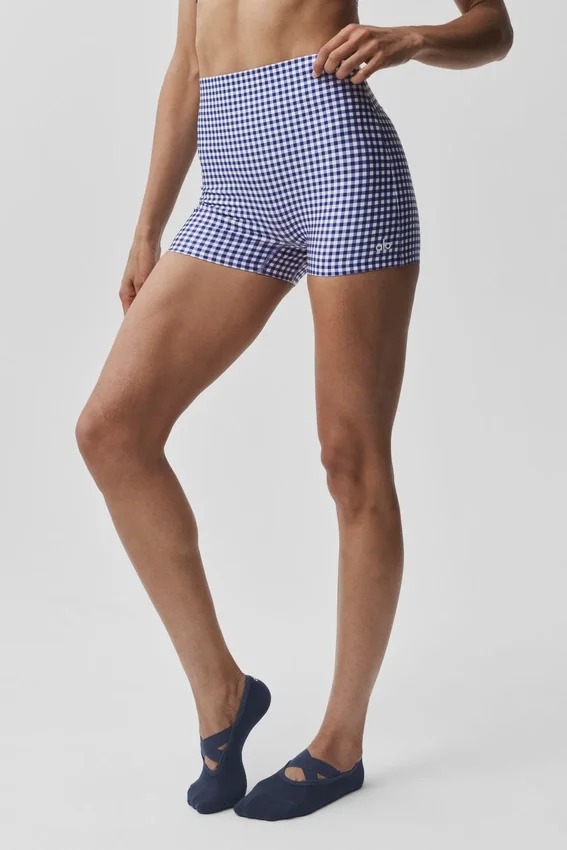 3" Airlift Gingham – eleganckie High-Waist szorty – granatowa kratka