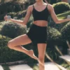 4" Bezszwowe szorty z modalu z prążkowanym wykończeniem i High-Waist – czarne
