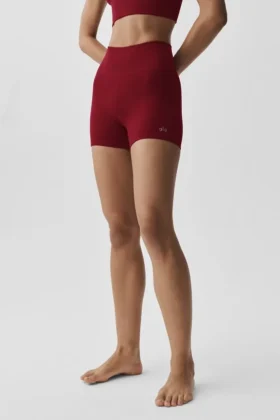 4" Bezszwowe szorty z modalu z prążkowanym wzorem i High-Waist – kolor Summer Romance Red