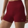 4" Bezszwowe szorty z modalu z prążkowanym wzorem i High-Waist – kolor Summer Romance Red