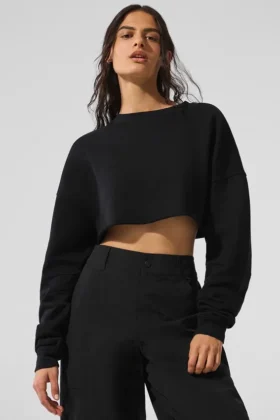 Bardzo krótki sweter – czarny