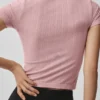 Bezszwowa bluzka w stylu szortów z krótkim rękawem i stójką z dzianiny typu pointelle – Vintage Pink
