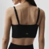 Bezszwowa braletka „Ribbed Delight” z modalu – czarna