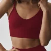 Bezszwowa braletka z modalu z prążkowanym wzorem „Delight” – kolor Summer Romance Red