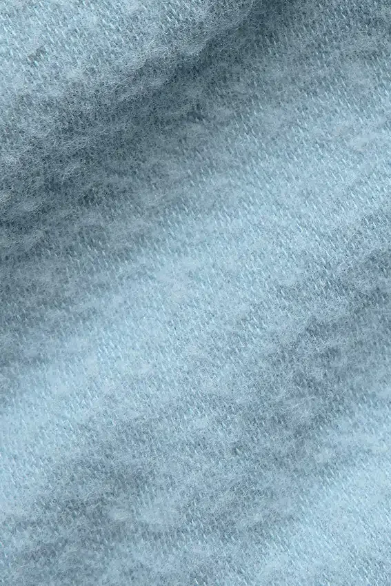 Bezszwowa, ciepła, pluszowa bluzka w szortach z krótkim rękawem – niebieska
