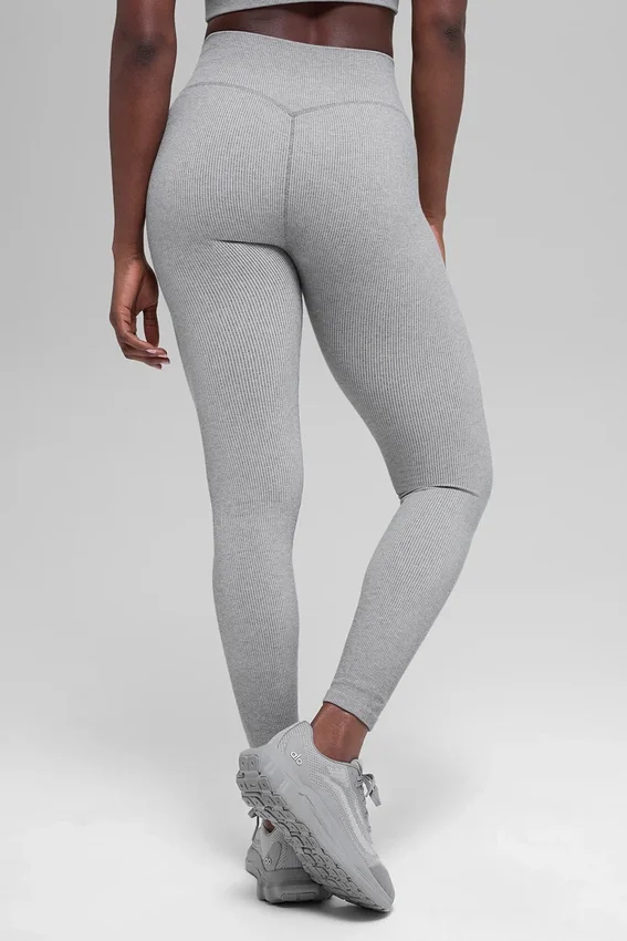 Bezszwowe High-Waist legginsy z dwukolorowego materiału prążkowanego – jasnoszary melanż