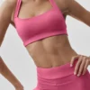 Biustonosz typu halter Alo Softsculpt Feel the Heat – kolor Paradise Pink