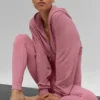 Bluza z kapturem i zamkiem „Sweet Escape” – różowa „Wild Rose”