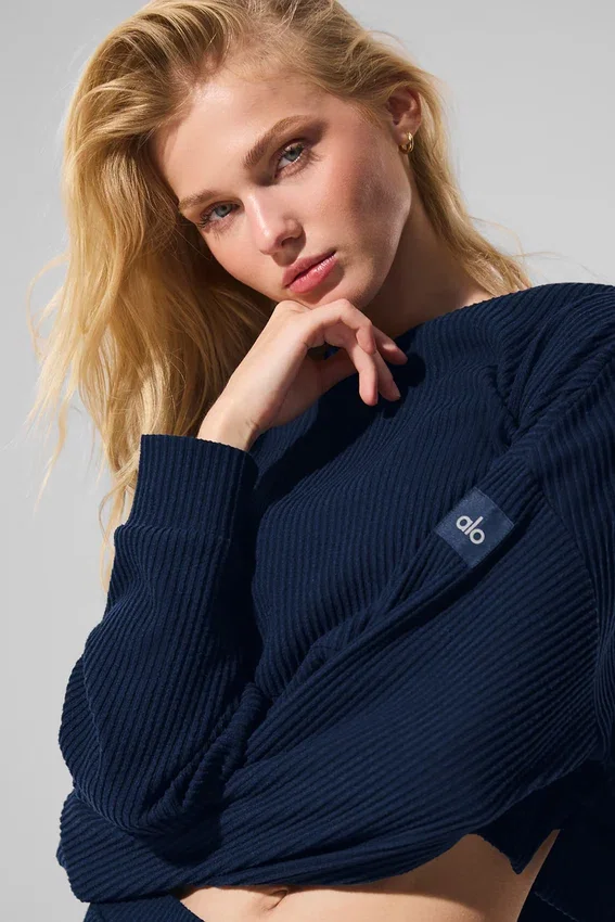 Bluza z kapturem Muse – granatowa