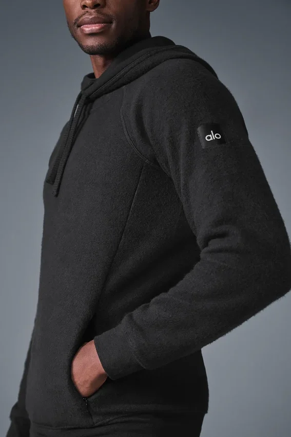 Bluza z kapturem Triumph – czarna