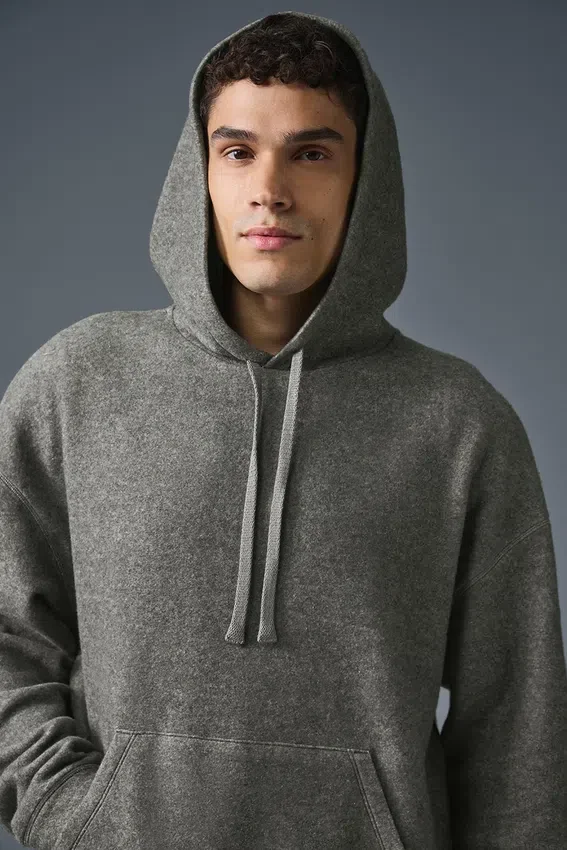 Bluza z kapturem Triumph Restore – szara, mieszanka trzech materiałów