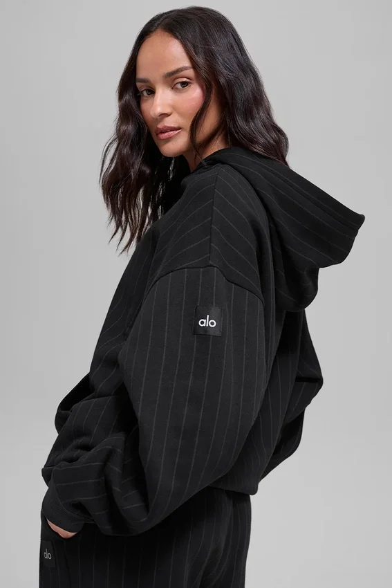 Bluza z kapturem w prążki – czarne prążki
