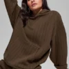 Bluza z kapturem w prążki – prążki w kolorze espresso