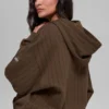 Bluza z kapturem w prążki – prążki w kolorze espresso