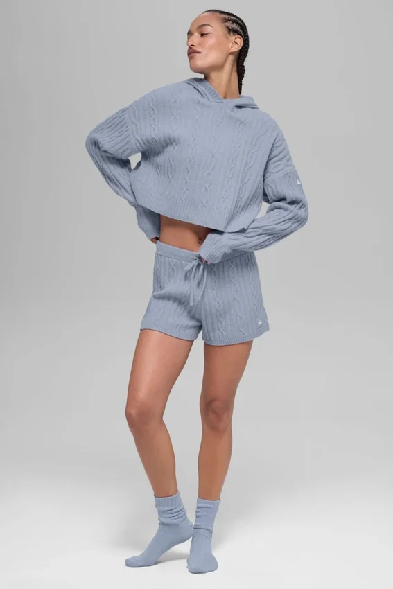 Bluza z kapturem „Winter Bliss” z dzianiny warkoczowej – Winter Frost
