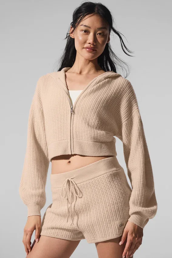 Bluza z kapturem z kaszmiru o fakturze waflowej z pełnym zamkiem – Macadamia Blush