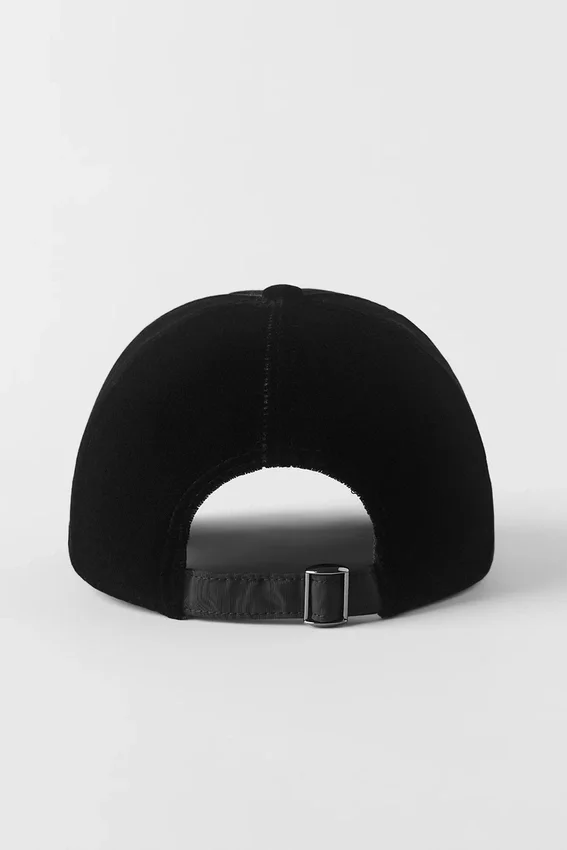 Czapka Velvet Off-Duty – czarna