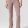 High-Waist Airbrush Bootcut Legginsy – kolor taupe