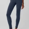 High-Waist Airbrush Winter Warm Legginsy w kolorze granatowym