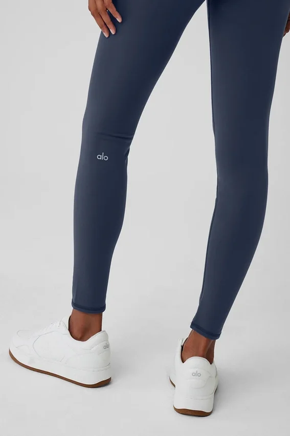High-Waist Airbrush Winter Warm Legginsy w kolorze granatowym