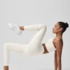 High-Waist Airlift 7/8 Horizon Legginsy – kolor kości słoniowej