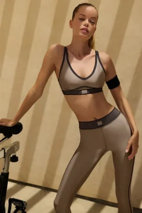 High-Waist Airlift 7/8 Line up Legginsy – Gravel