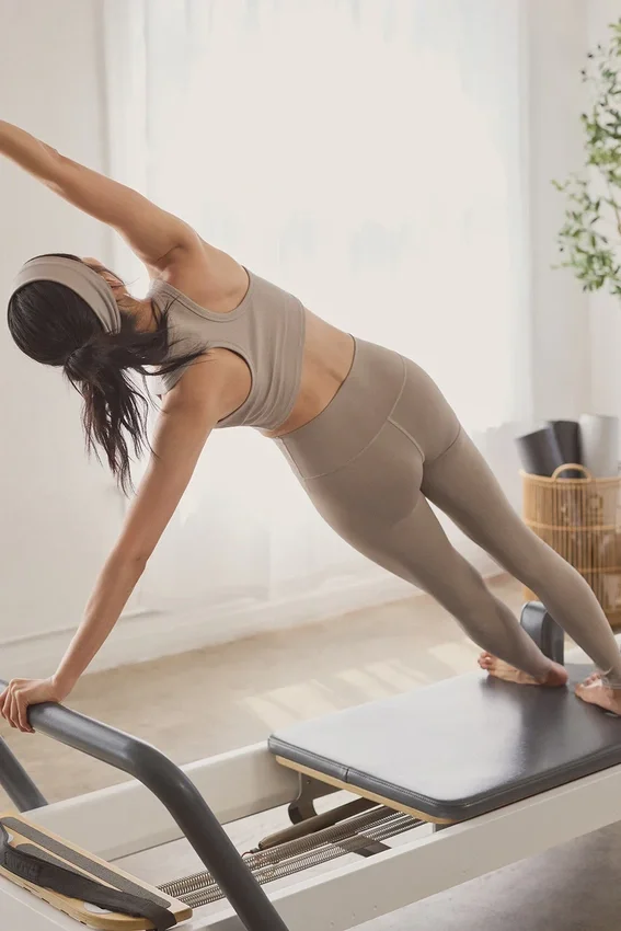 High-Waist Airlift Legging – Gravel