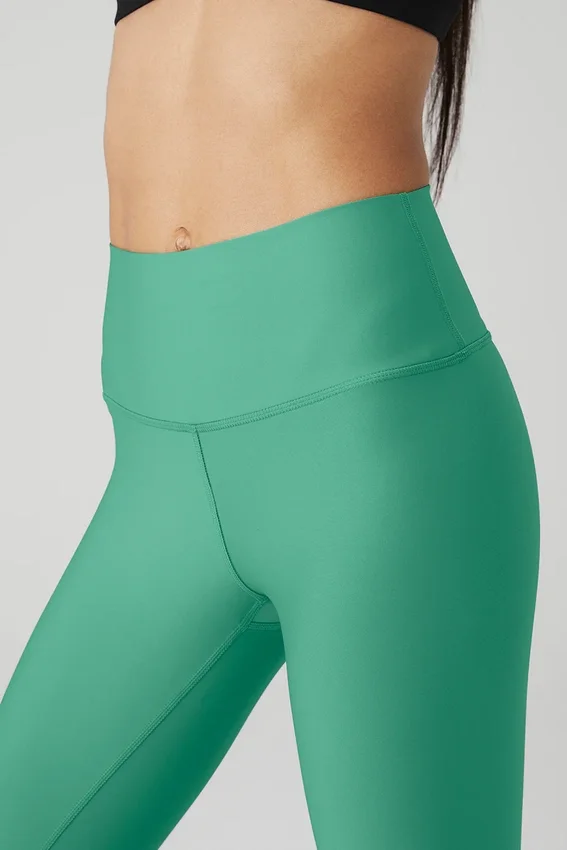 High-Waist Airlift Legging – kolor Lettuce