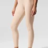 High-Waist Airlift Legging – kolor orzech makadamia