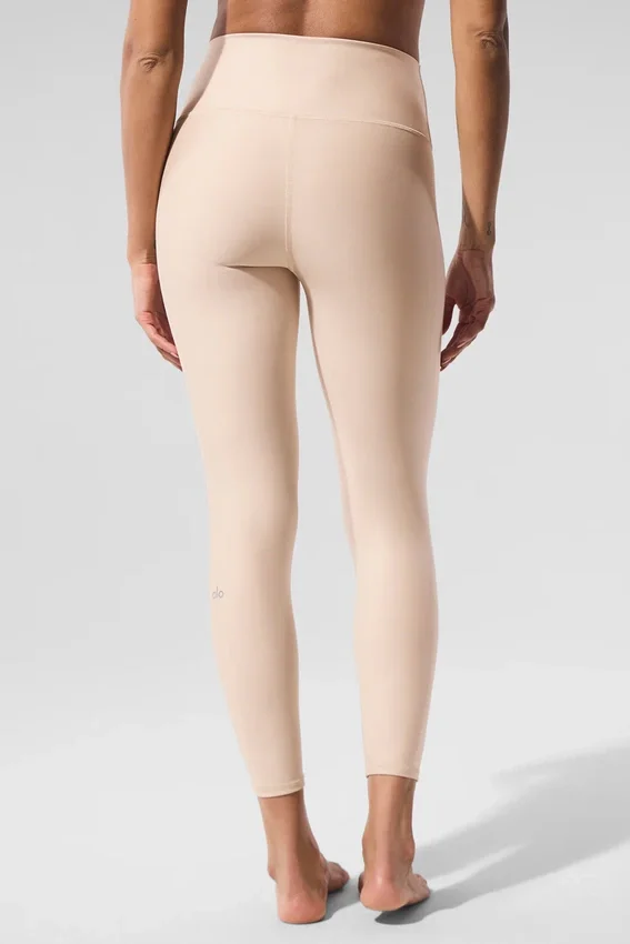 High-Waist Airlift Legging – kolor orzech makadamia