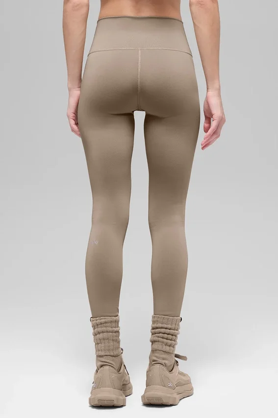 High-Waist Airlift Legging – kolor żwirowy