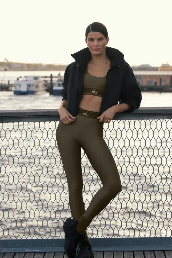 High-Waist Airlift Legginsy – Olive Tree/Olive Tree