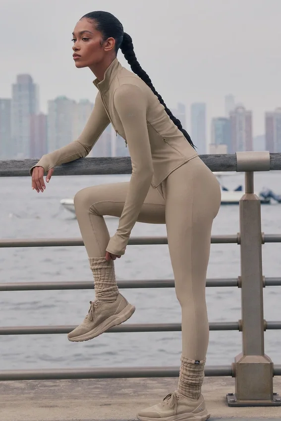 High-Waist Airlift Legginsy z wąskimi nogawkami – kolor Gravel