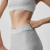 High-Waist Alosoft 7/8 Relay Legginsy – kolor Athletic Heather Grey/White