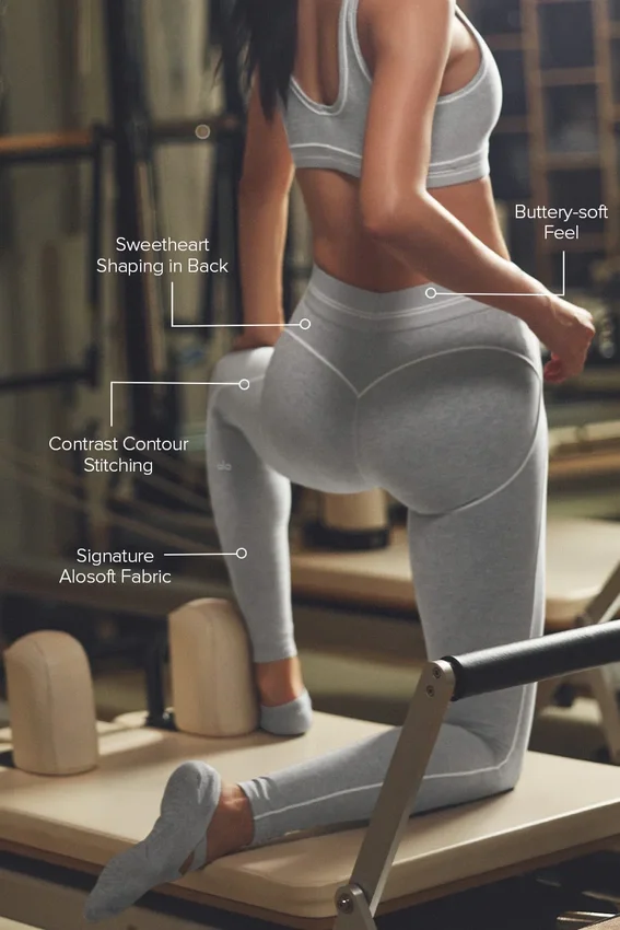 High-Waist Alosoft Legginsy z motywem serca – szary melanż sportowy/biały