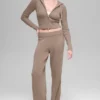 High-Waist Cashmere Wool Pants with Wide Legs from the New Class Collection – Chai Latte