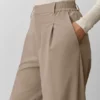 High-Waist Pursuit Trouser (Long) – kolor Gravel