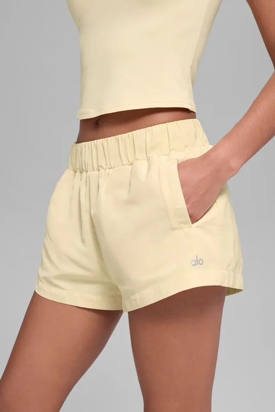 High-Waist Socialite Szorty – Candlelight Yellow