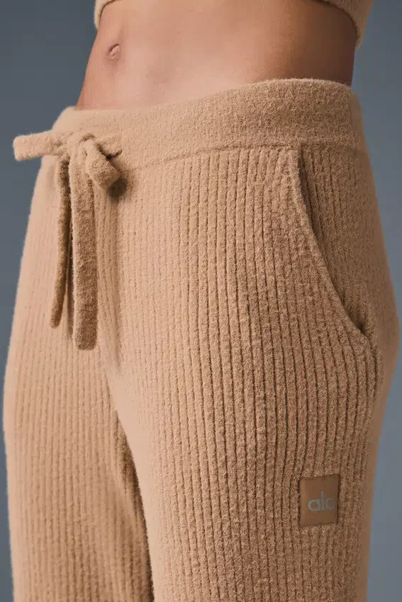 High-Waist Wide Leg Pants „Snuggle Up Sweater” – kolor Toasted Almond
