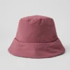 Kapelusz typu bucket „Good Shade Puffer” – kolor burgundowo-truflowy