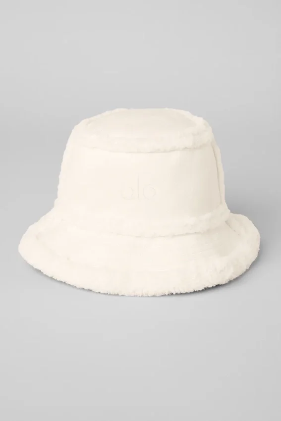 Kapelusz typu bucket Winterfun – kolor kości słoniowej