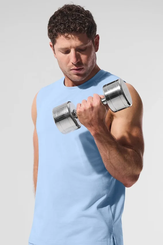 Koszulka bez rękawów Alo Vapor Muscle – kolor Seashell Blue