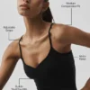 Koszulka bez rękawów z biustonoszem Airbrush Refined – czarna