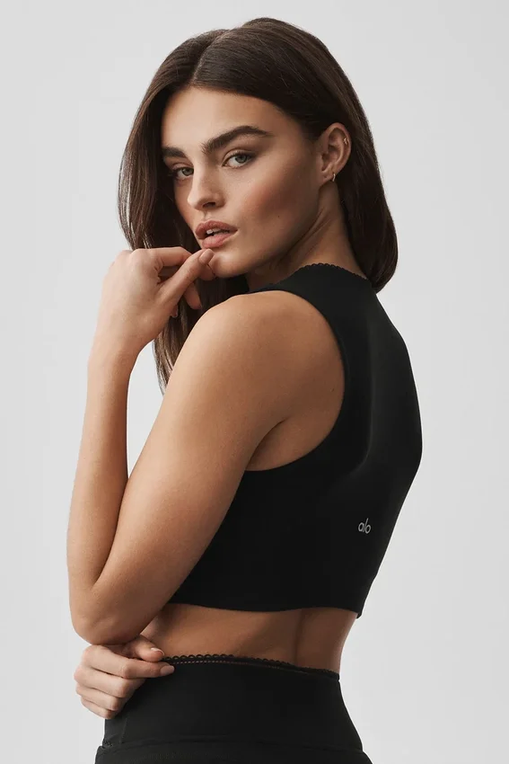 Koszulka bez rękawów z biustonoszem Alosoft Affection z dekoltem w serek – Black