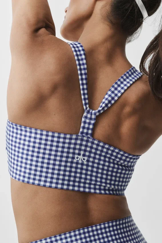 Koszulka bez rękawów z wbudowanym biustonoszem Airlift Gingham Sleek – granatowa w kratkę