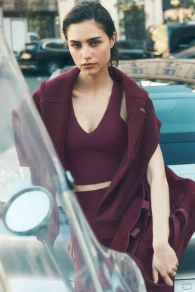 Koszulka Real Bra na ramiączkach z efektem Airbrush – Burgundy
