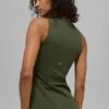 Koszulka z biustonoszem Alo Softsculpt Precision Full Length – zielono-oliwkowa