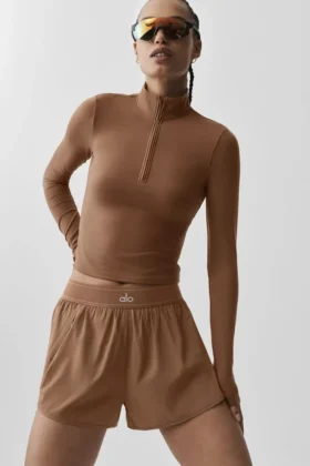Koszulka z długim rękawem Alo Softsculpt Precision z zamkiem 1/4 – brązowa „Sun Kissed”