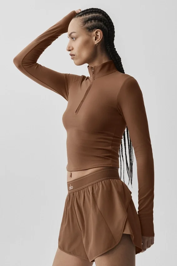 Koszulka z długim rękawem Alo Softsculpt Precision z zamkiem 1/4 – brązowa „Sun Kissed”