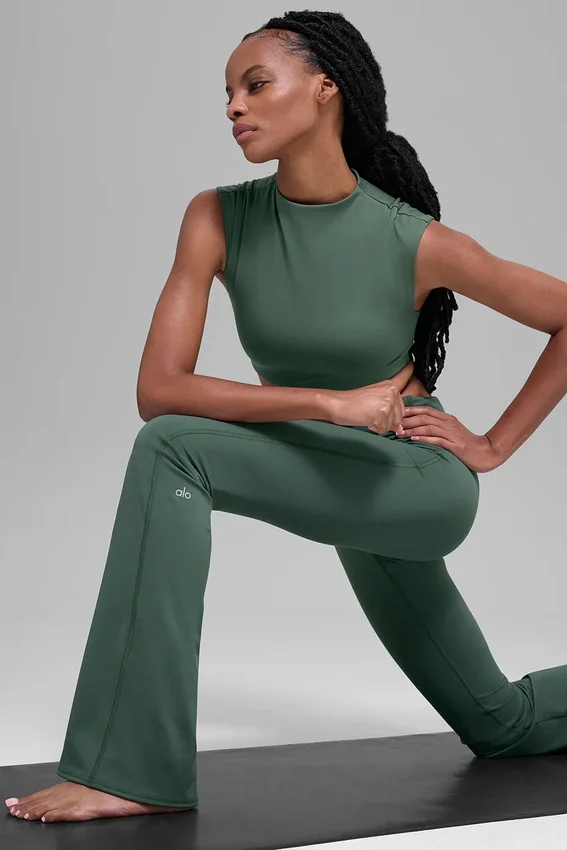 Koszulka z krótkim rękawem Alo Softsculpt Capped out – kolor Clover Green